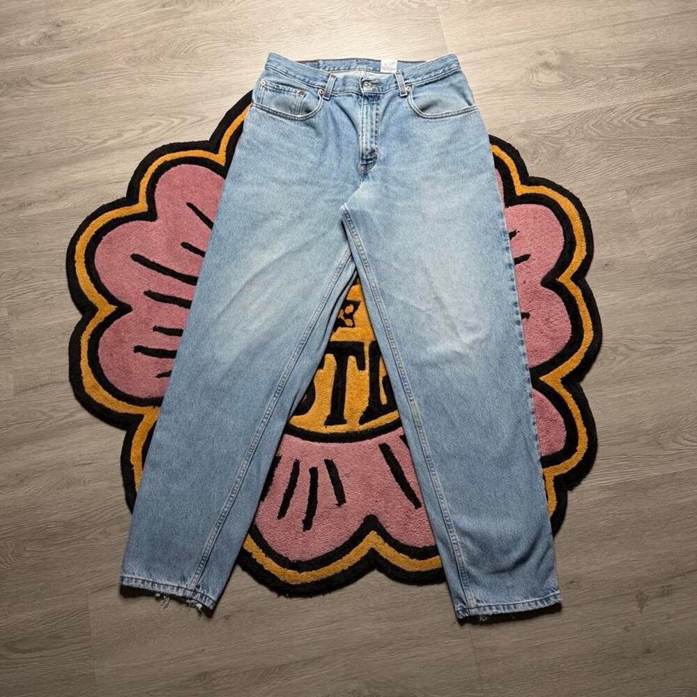 Vintage Y2K Levi’s 560 Loose Fit Light Wash Denim Jeans 32x32 Blue